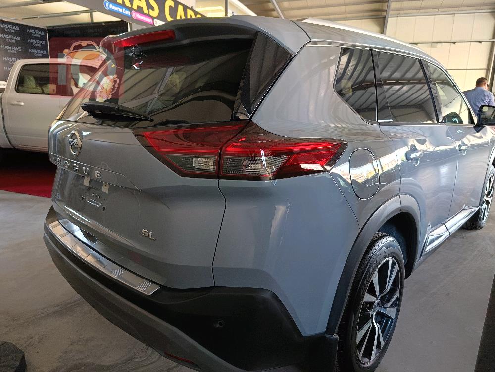 Nissan Rogue